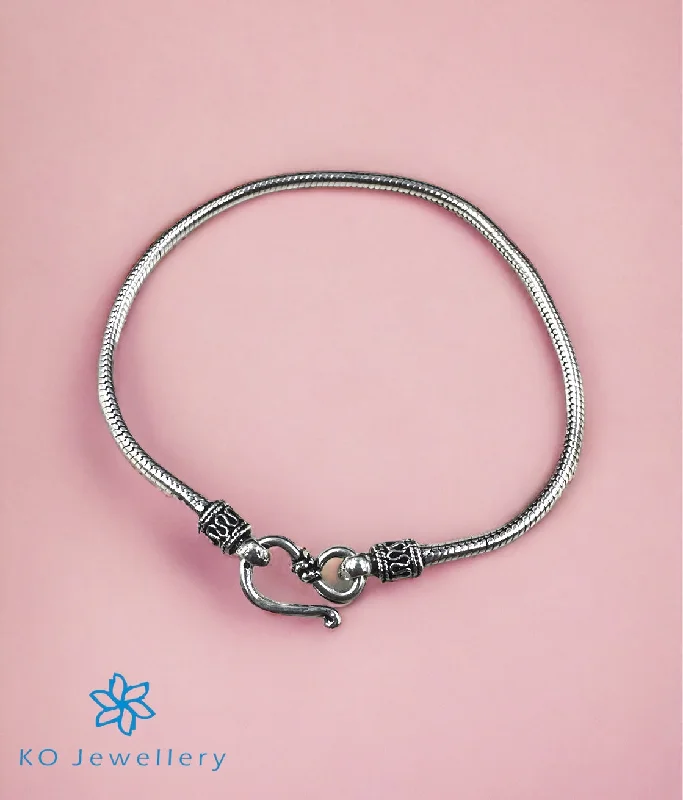 Pinch clasp bangles-The Eena Silver Bracelet