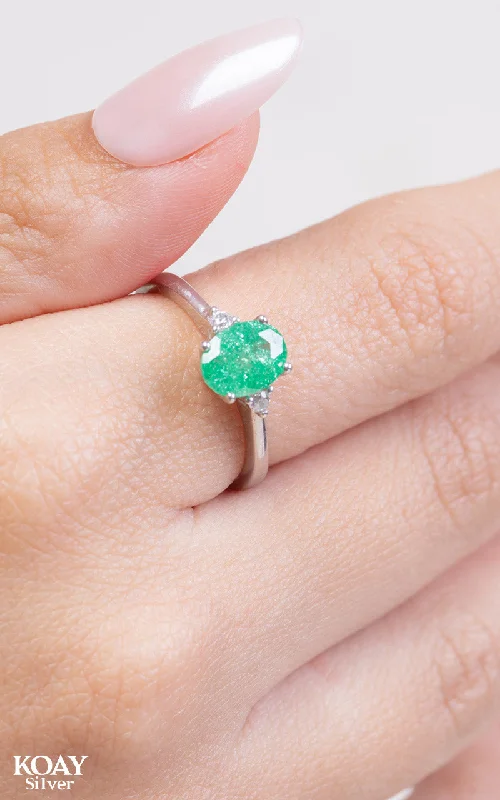 Bear motif rings-Zircon Ring (070) Green