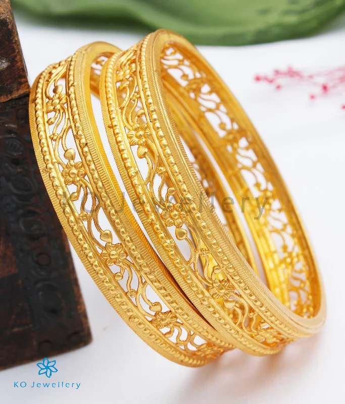 Birch grain bangles-The Kritika Silver Bangle (Size 2.2/2.4/2.8)