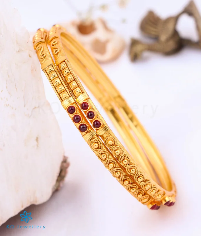 Slanted design bangles-The Ruhi Silver Kempu Bangle (Red Size/2.2/2.4/2.6/2.8)