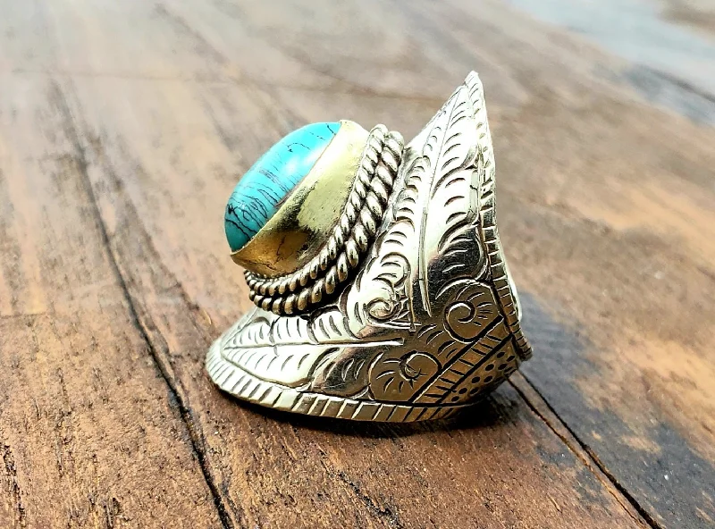 Quartz stone rings-Tibetan Turquoise Saddle Ring