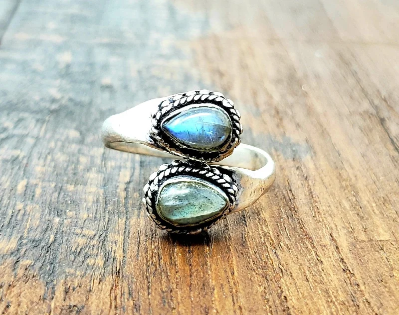 Solid gem rings-Adjustable Labradorite Teardrop Ring