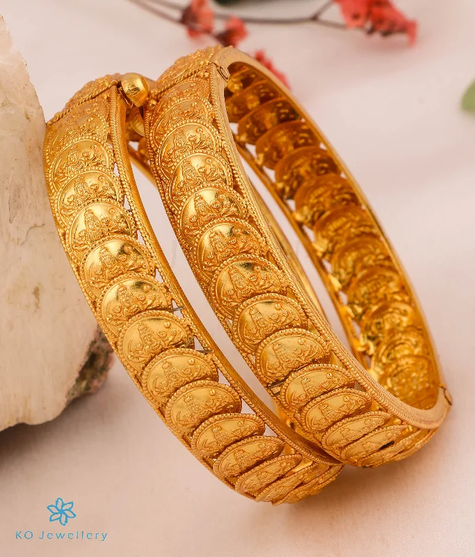 Silk thread bangles-The Kamana Silver Lakshmi Coin Bracelet (Size 2.2/2.4/2.6/2.8)