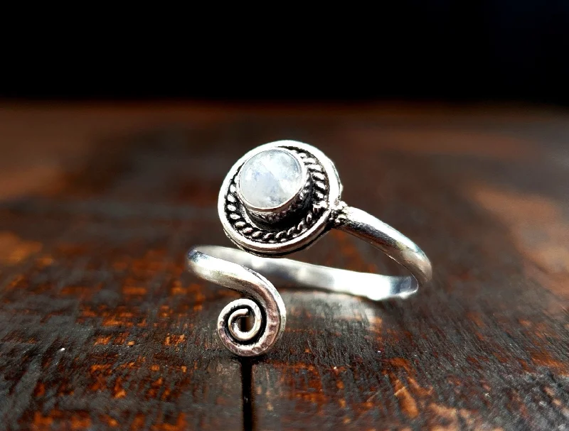 Small flower rings-Adjustable Moonstone Ring