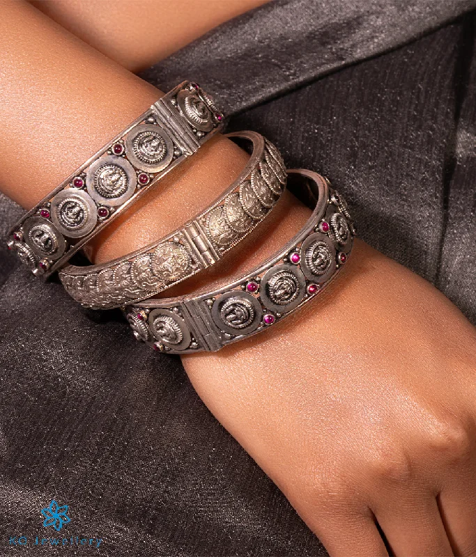 Bamboo weave bangles-The Silver Lakshmi Coin Openable Kada Bracelet (Oxidised/Size 2.2/2.6/2.8)