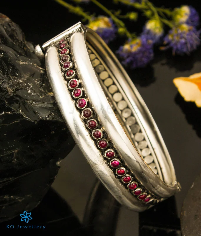 Solid chain bangles-The Mithya Silver Kada Bracelet (Size/2.2/2.4/2.6/2.8)