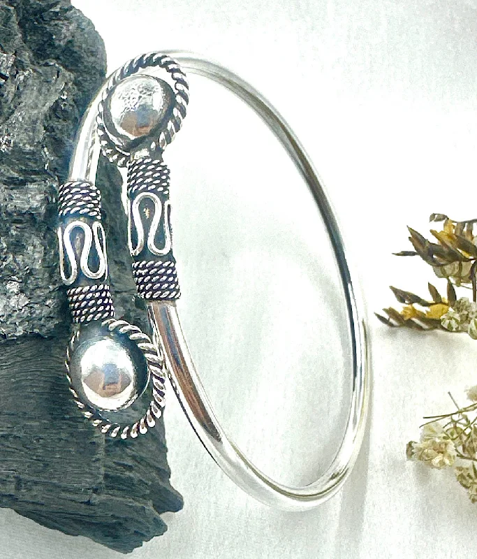 Vibrant enamel bangles-The Silver Flexible Open Bracelet