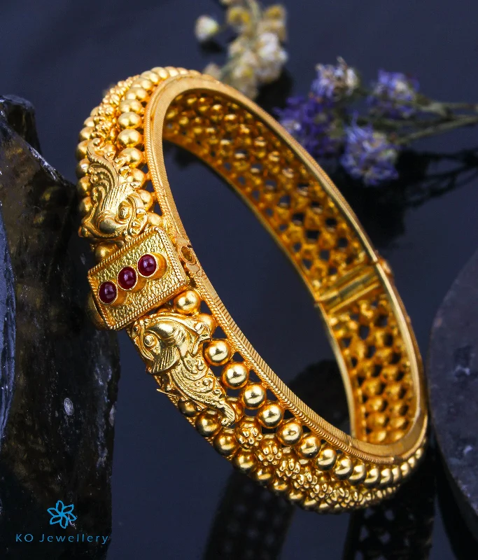 Smooth form bangles-The Malhar Silver Bangle(Size 2.2/2.4/2.6/2.8)